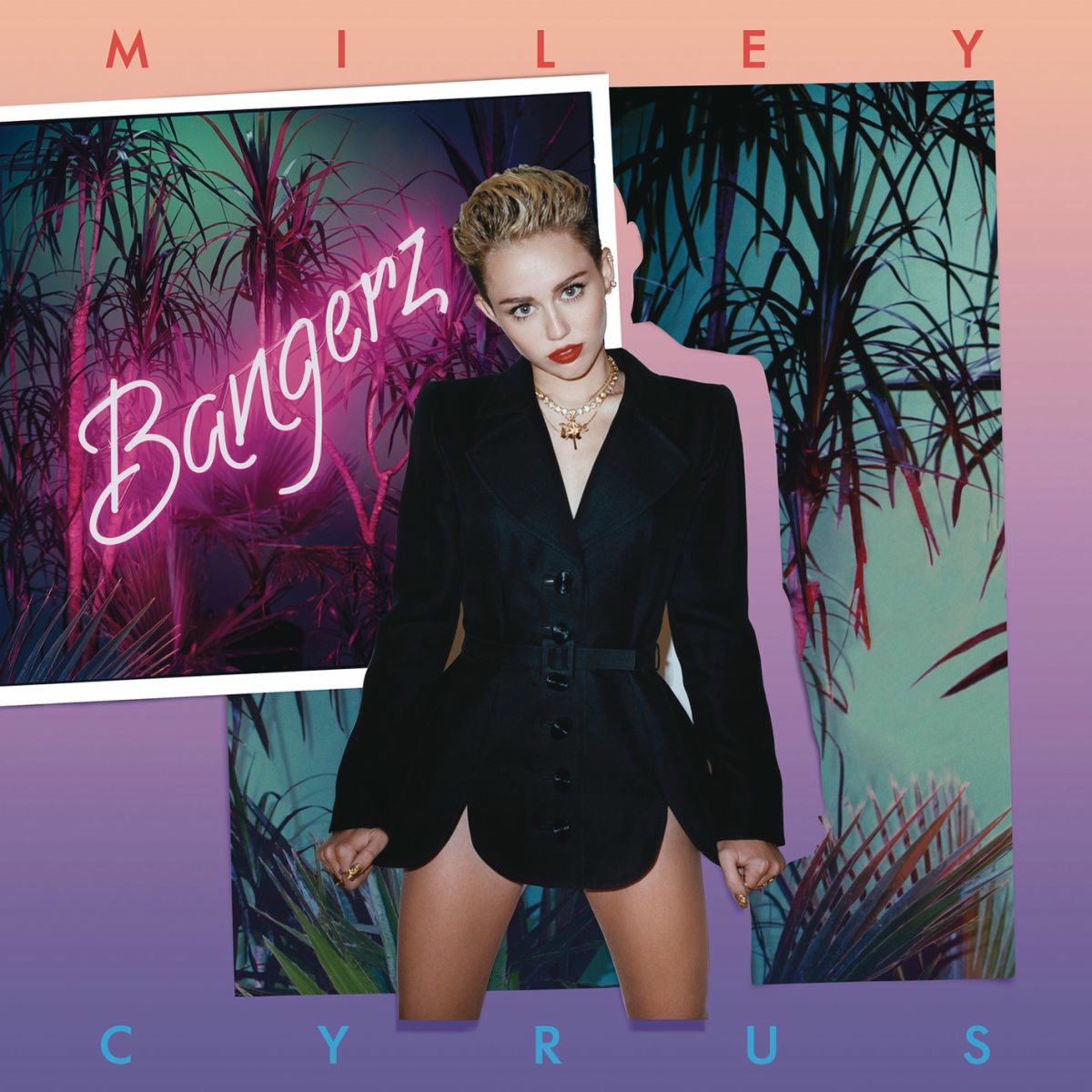 Miley Cyrus - Bangerz (2013)
Tyrone Lebon