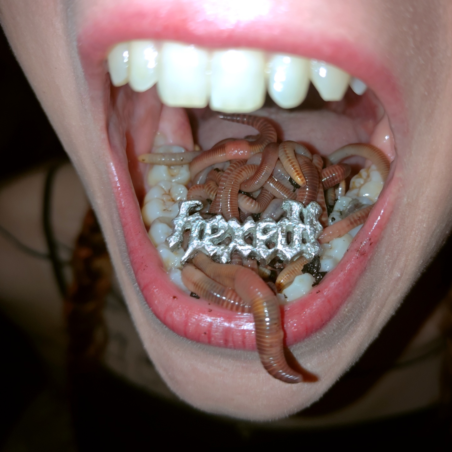 Aya - Hexed! (2025)
Dee Iskrzynska